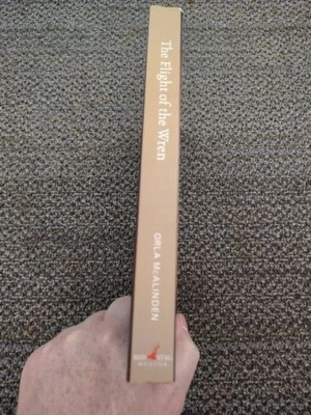 The Flight of the Wren by McAlinden, Orla Book The Fast Free Shipping